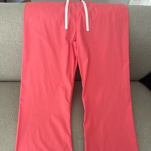 Blue Sky - Classic Shelby Scrub Pant. Color: Zoe Emberglow. Sz: M.